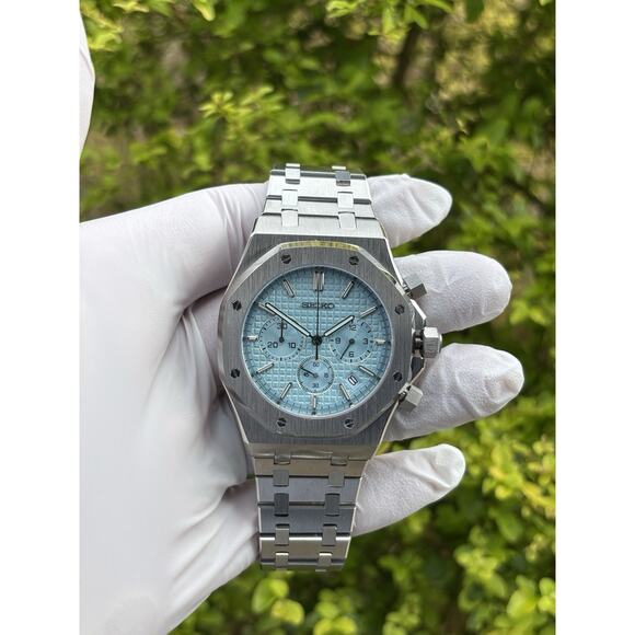 NEW Seiko VK63 Chronograph 41mm Ice Blue Dial Integrated Steel Bracelet - Picture 1 of 14